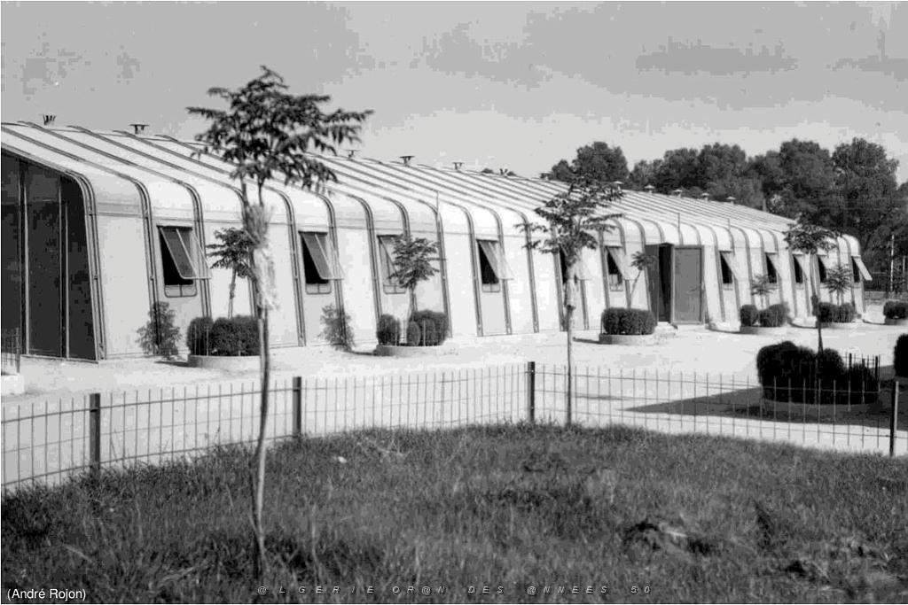 123 - AERODROMES ET BASES 1945-1962-1-TELERGMA BA 211 (22).jpg